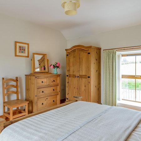 Grove Fort Self Catering Farmhouse Finnis エクステリア 写真