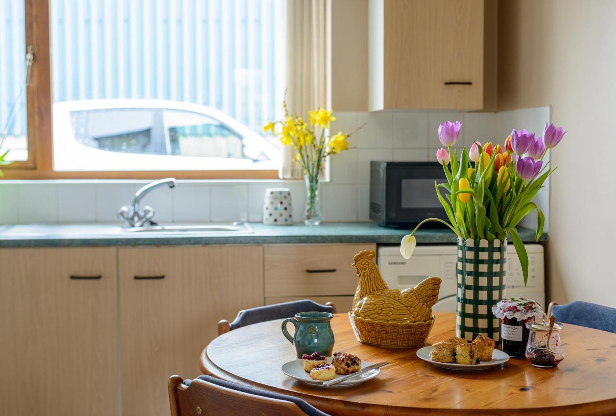 Grove Fort Self Catering Farmhouse Finnis エクステリア 写真