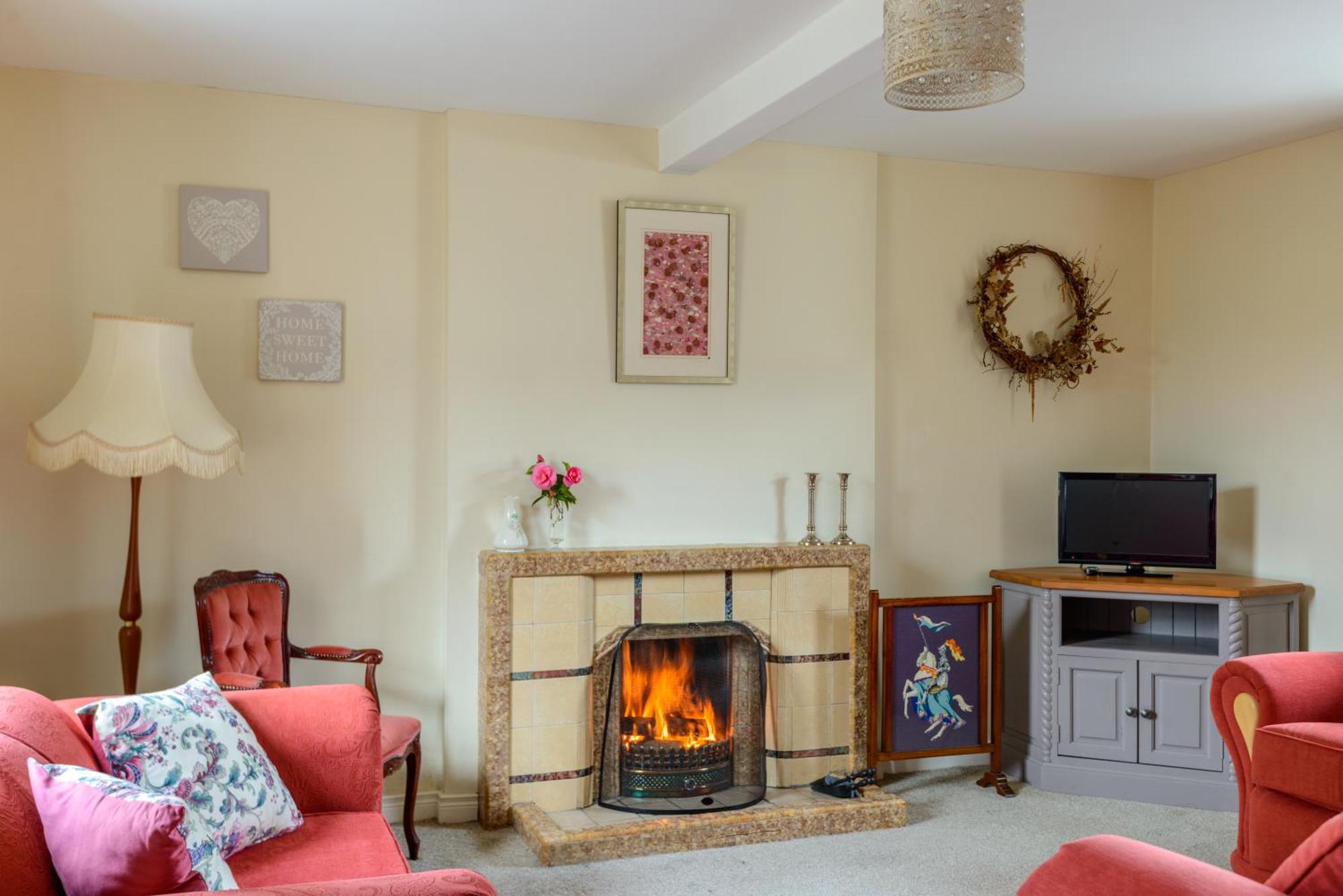 Grove Fort Self Catering Farmhouse Finnis エクステリア 写真