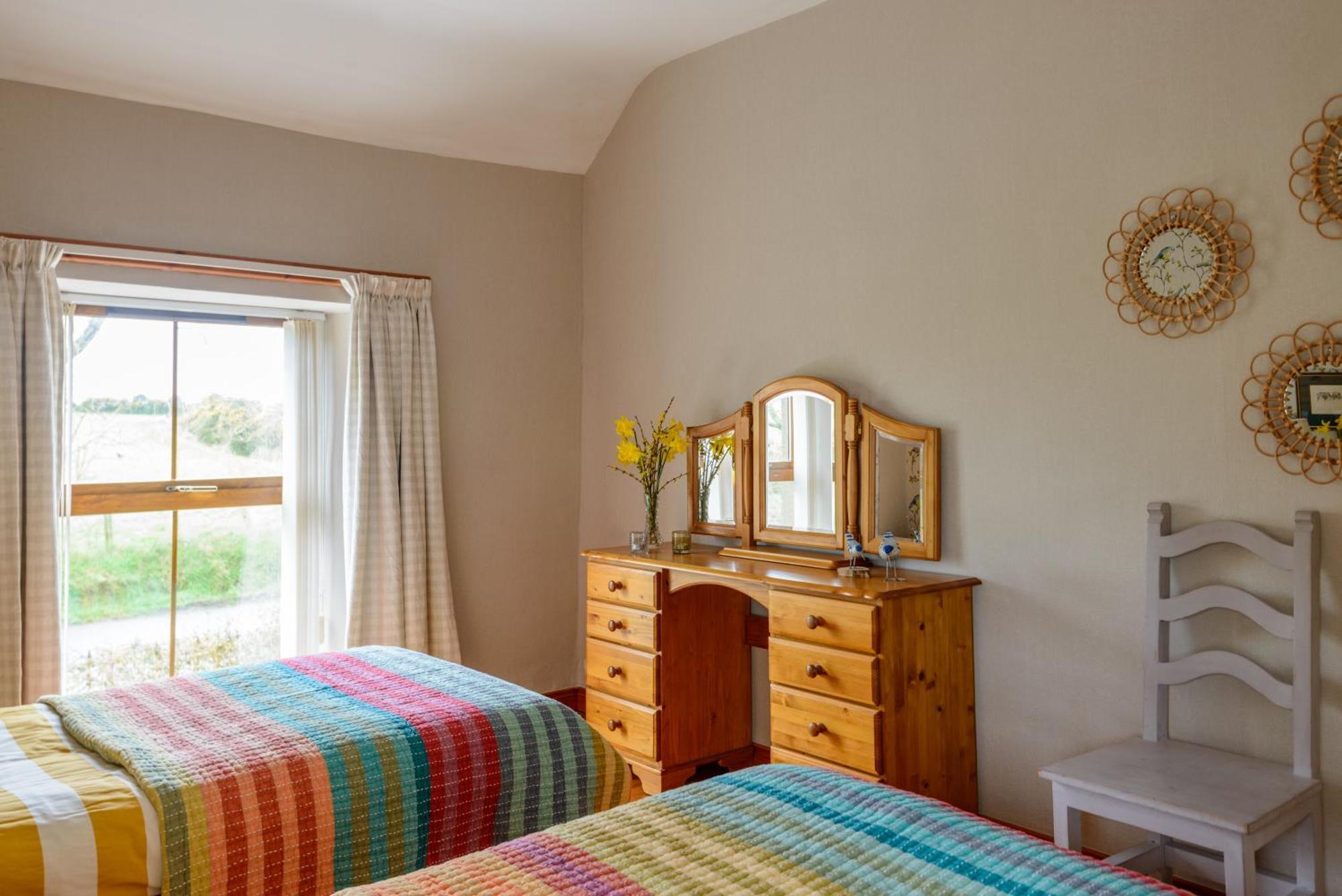 Grove Fort Self Catering Farmhouse Finnis エクステリア 写真